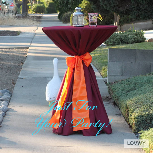 LOVWY Polyester 2.5 / 2 FT Burgundy Cocktail Tablecloth + Red Sash